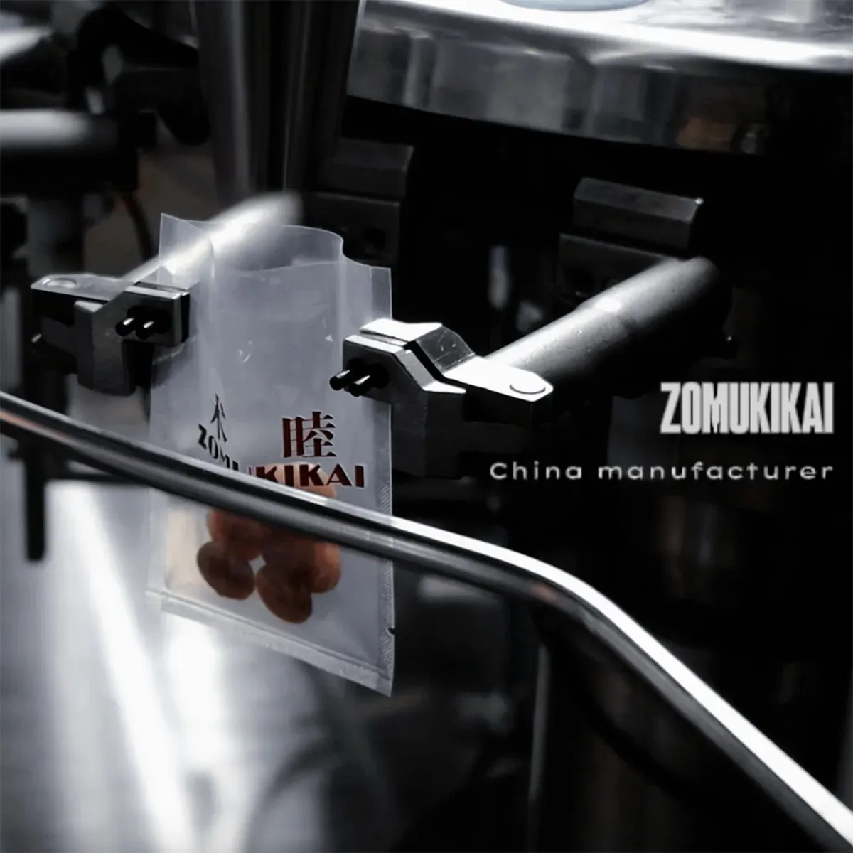 Packaging guides and video tutorials for automatic premade pouch packaging.